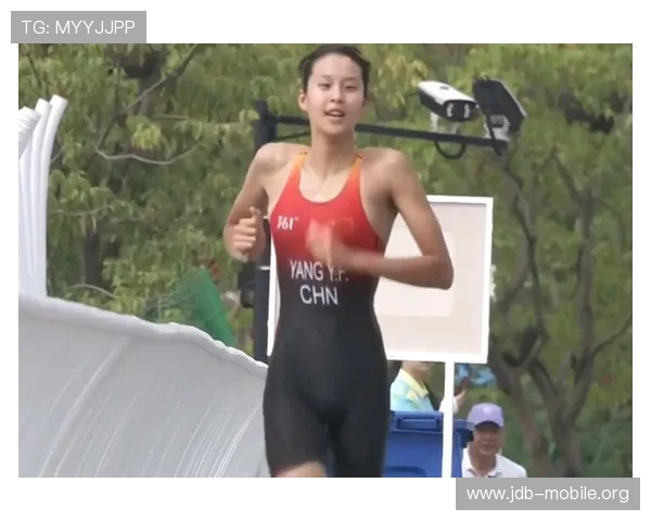 中国女子铁三先锋畅谈童子功对游泳竞技长远发展具有的关键深刻意义